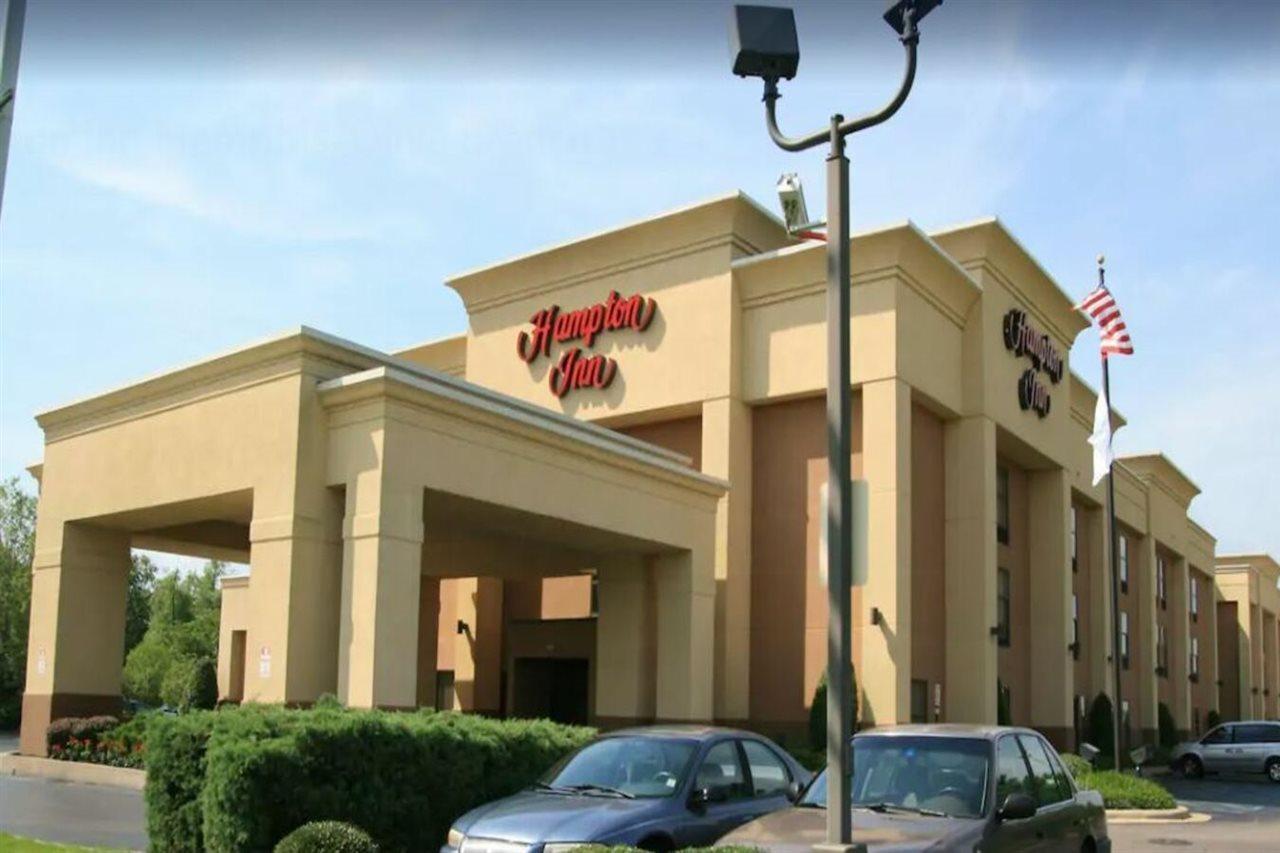 Hampton Inn Олив Бранч Екстериор снимка