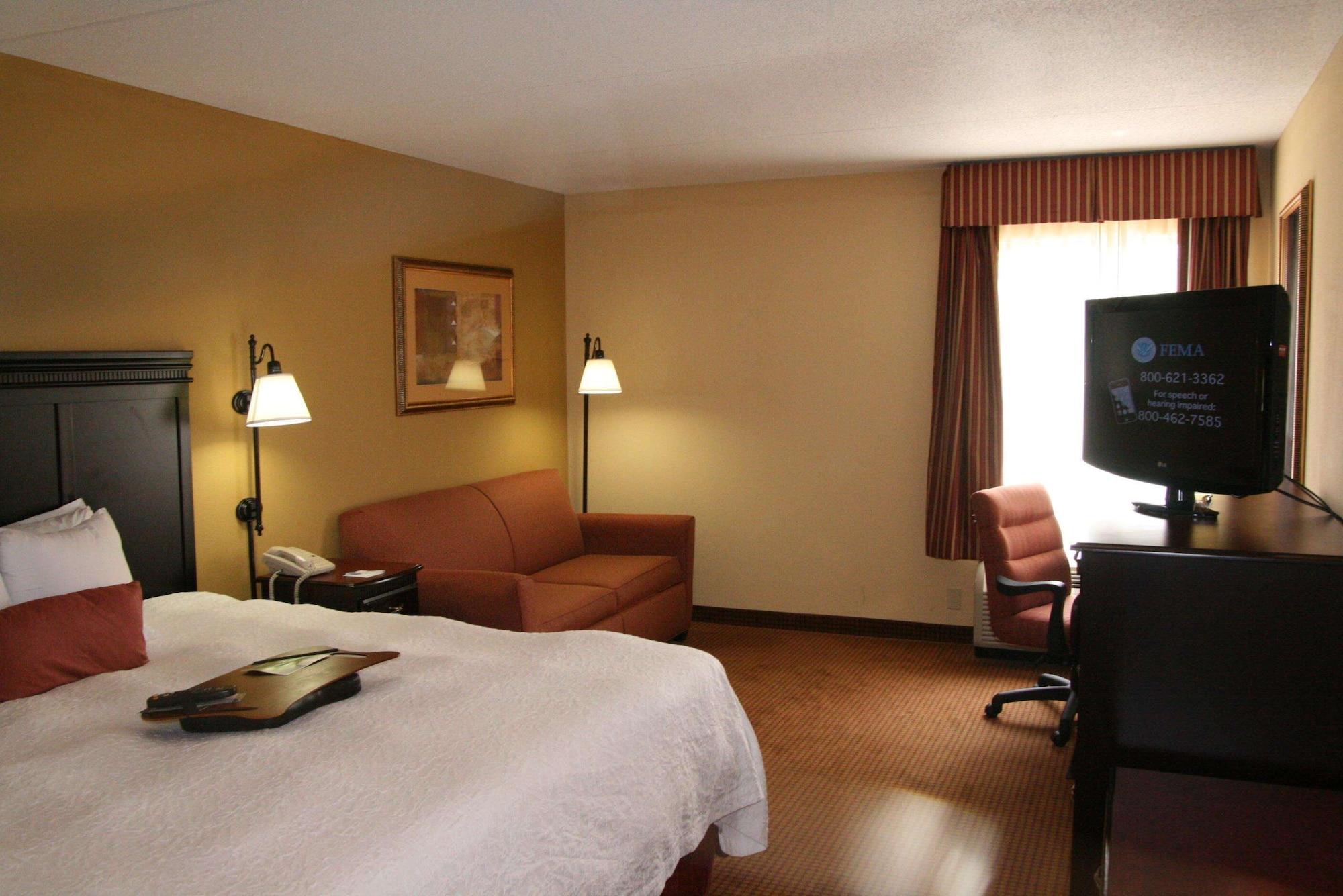 Hampton Inn Олив Бранч Екстериор снимка