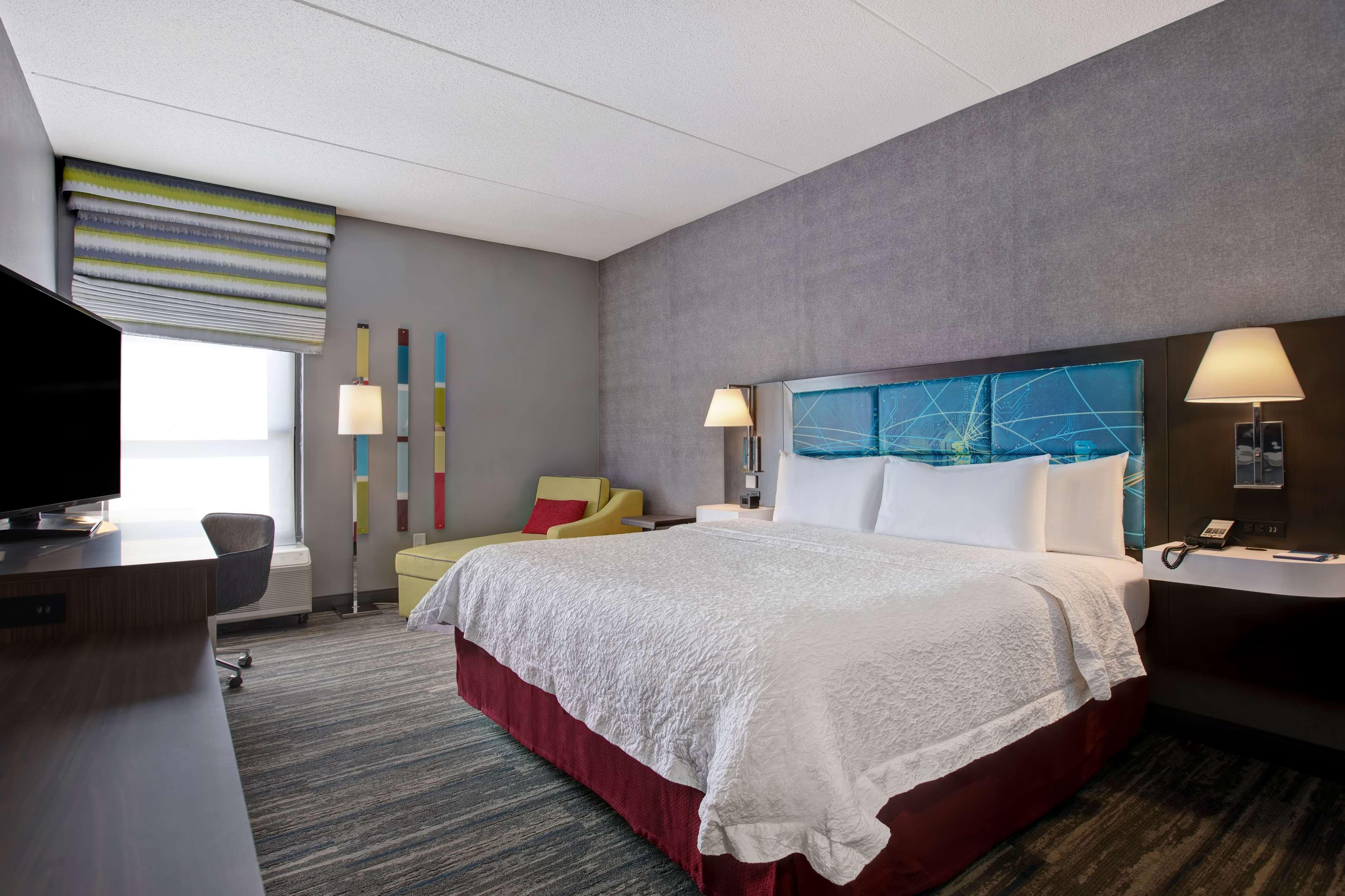 Hampton Inn Олив Бранч Екстериор снимка