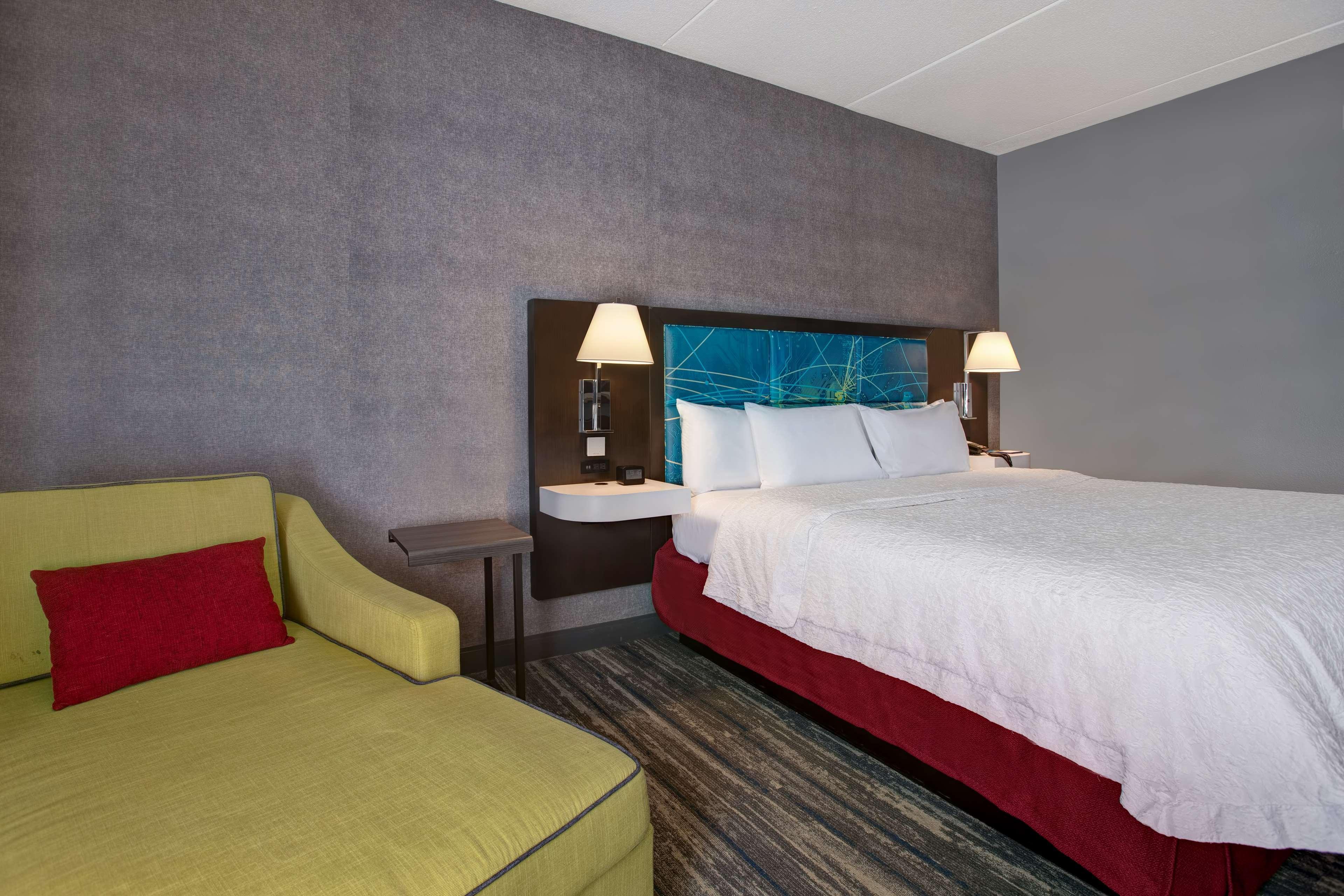 Hampton Inn Олив Бранч Екстериор снимка
