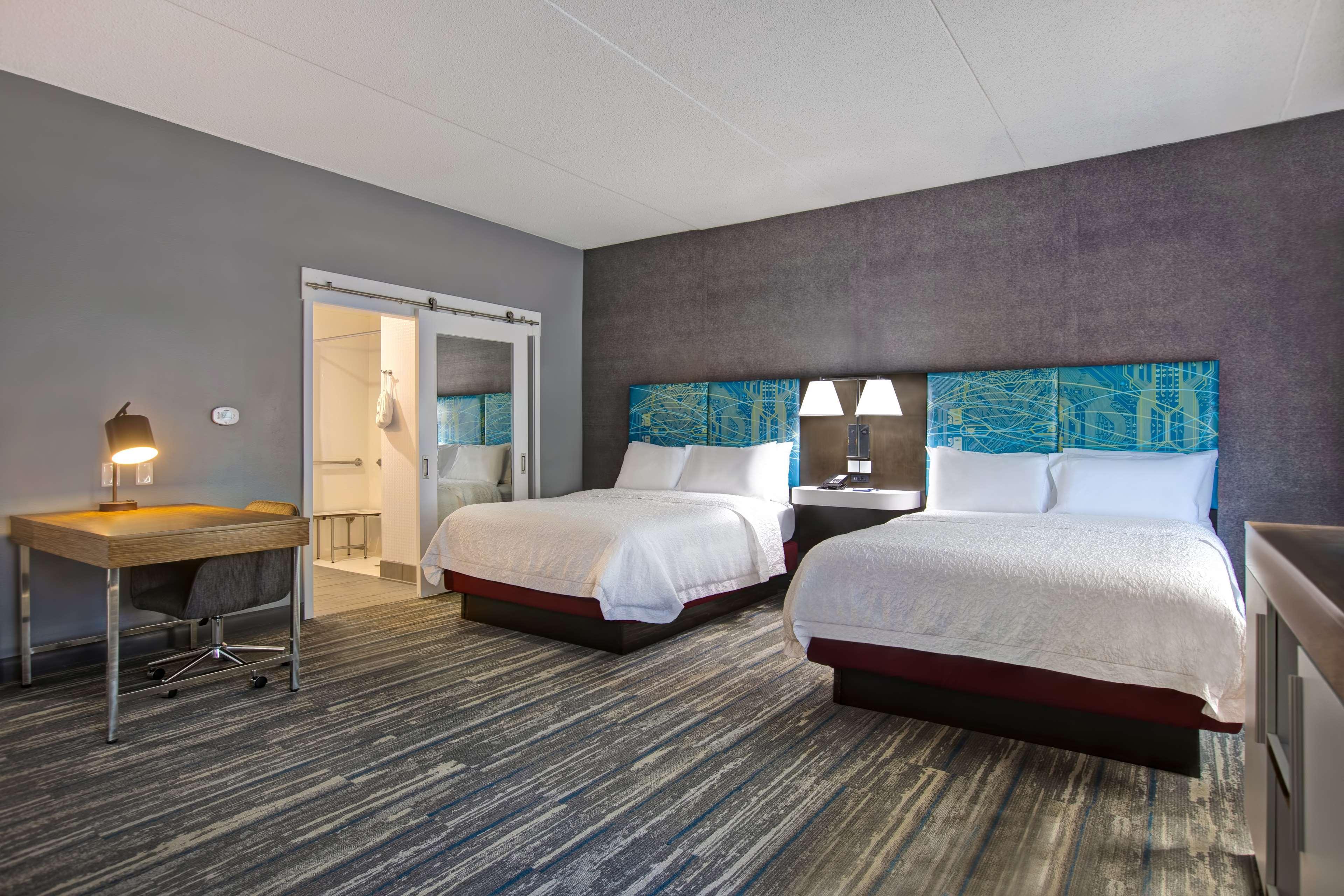 Hampton Inn Олив Бранч Екстериор снимка