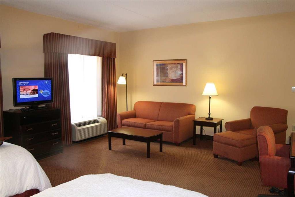 Hampton Inn Олив Бранч Стая снимка